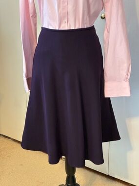Classic Talbots Women's A-Line Skirt in Deep Purple Crepe/Flowy